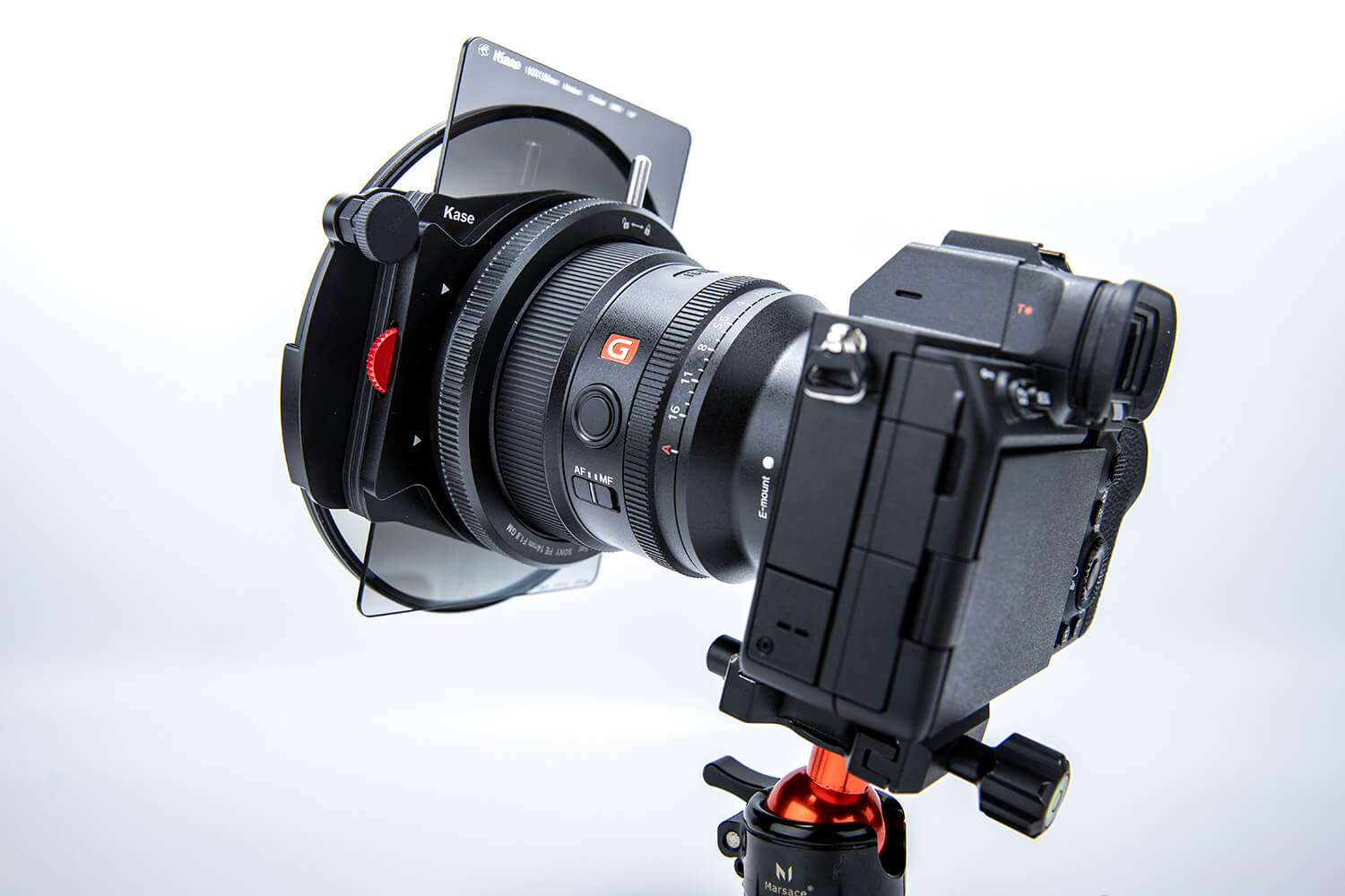 K100 K9 Filterhalter Set für Sony 14mm F1.8 mit K150P Polfilter K100 K9 Filterhalter Set für Sony 14mm F1.8 mit K150P Polfilter