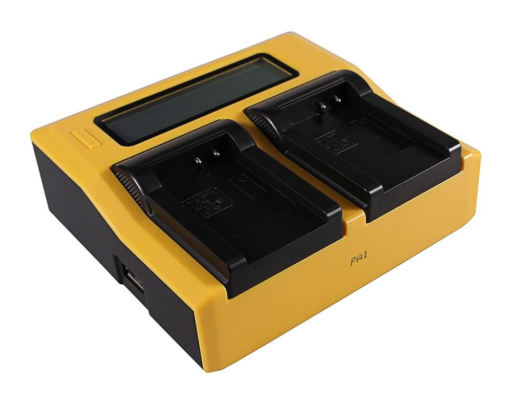 PATONA Dual LCD USB Ladegerät für Pentax D‑Li88, Optio H90, P70, P80, W90, WS80 und SANYO Akkus PATONA Dual LCD USB Ladegerät für Pentax D‑Li88, Optio H90, P70, P80, W90, WS80 und SANYO Akkus